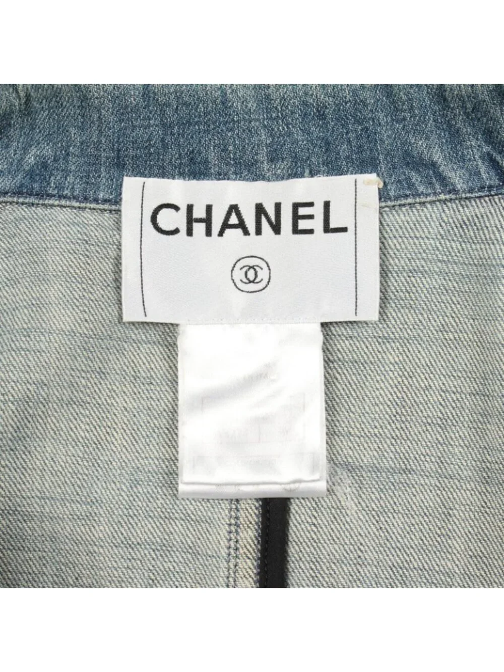 Chanel Denim Coat CC Logo Button - Picture 3 of 14